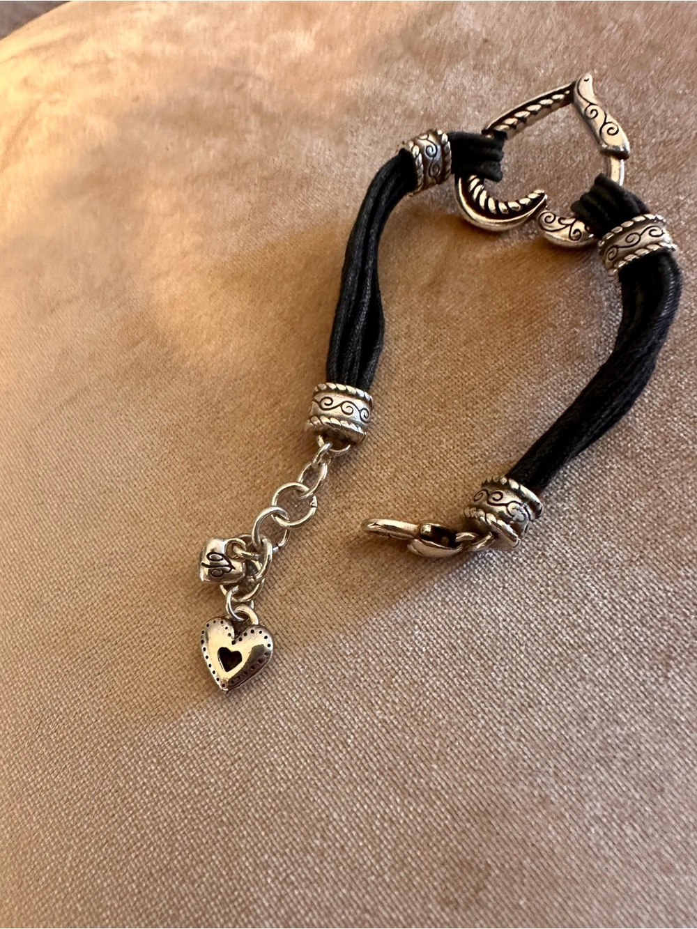 Brighton Heritage Heart Bracelet Black Cord Silver Plated J32460 Adjustable